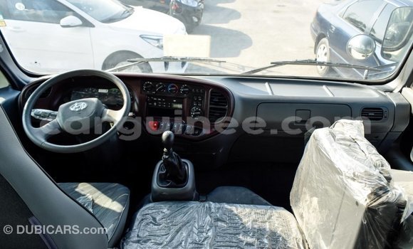 Buy Import Hyundai Accent Beige Car in Import - Dubai in Conakry Buy Import Hyundai Accent Beige Car in Import - Dubai in Conakry