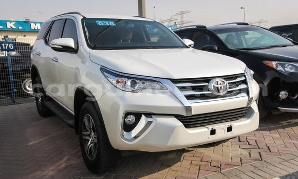 Buy Import Toyota Fortuner White Car in Import - Dubai in Conakry Buy Import Toyota Fortuner White Car in Import - Dubai in Conakry