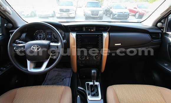 Buy Import Toyota Fortuner White Car in Import - Dubai in Conakry Buy Import Toyota Fortuner White Car in Import - Dubai in Conakry