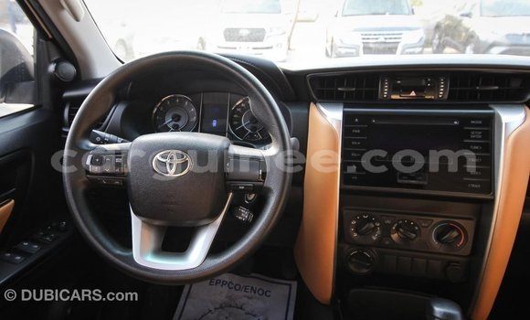 Buy Import Toyota Fortuner White Car in Import - Dubai in Conakry Buy Import Toyota Fortuner White Car in Import - Dubai in Conakry