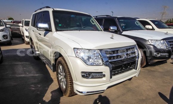 Buy Import Mitsubishi Pajero White Car in Import - Dubai in Conakry Buy Import Mitsubishi Pajero White Car in Import - Dubai in Conakry