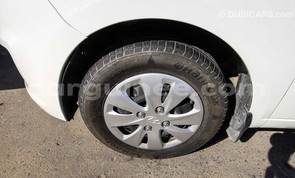 Buy Import Hyundai i10 White Car in Import - Dubai in Conakry Buy Import Hyundai i10 White Car in Import - Dubai in Conakry