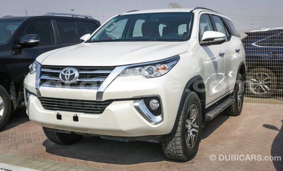 Buy Import Toyota Fortuner White Car in Import - Dubai in Conakry Buy Import Toyota Fortuner White Car in Import - Dubai in Conakry