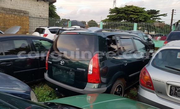 Buy Used Mazda Premacy Green Car in Kaloum in Conakry Buy Used Mazda Premacy Green Car in Kaloum in Conakry