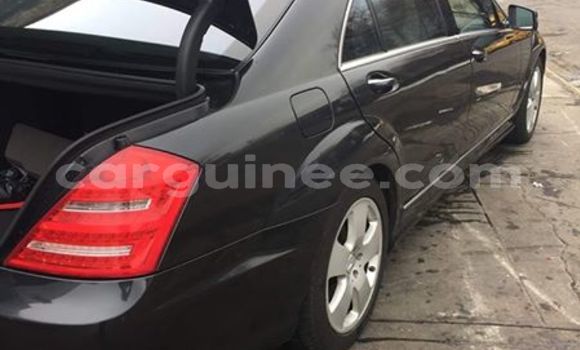 Acheter Occasion Voiture Mercedes‒Benz S-Class Noir à Kaloum au Conakry Acheter Occasion Voiture Mercedes‒Benz S-Class Noir à Kaloum au Conakry