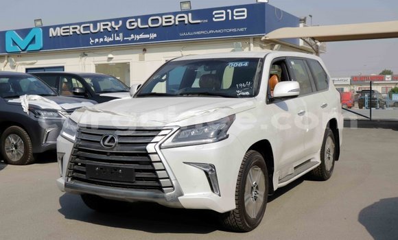 Buy Import Lexus LX White Car in Import - Dubai in Conakry Buy Import Lexus LX White Car in Import - Dubai in Conakry