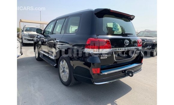 Buy Import Toyota Land Cruiser Black Car in Import - Dubai in Conakry Buy Import Toyota Land Cruiser Black Car in Import - Dubai in Conakry