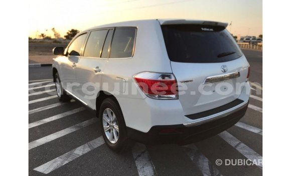 Acheter Import Voiture Toyota Highlander Blanc à Import - Dubai, Conakry Acheter Import Voiture Toyota Highlander Blanc à Import - Dubai, Conakry