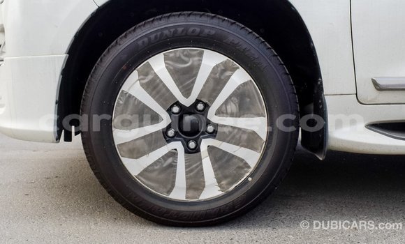 Buy Import Toyota Land Cruiser White Car in Import - Dubai in Conakry Buy Import Toyota Land Cruiser White Car in Import - Dubai in Conakry