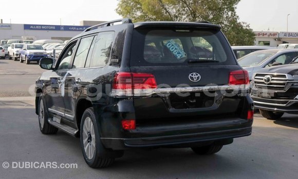 Buy Import Toyota Land Cruiser Black Car in Import - Dubai in Conakry Buy Import Toyota Land Cruiser Black Car in Import - Dubai in Conakry
