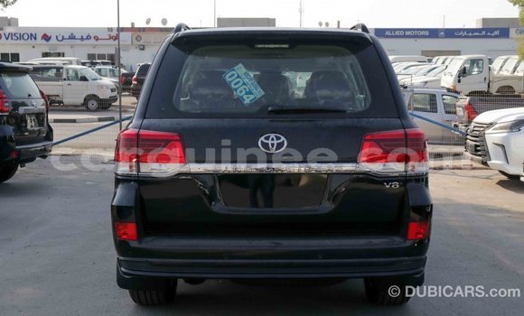 Buy Import Toyota Land Cruiser Black Car in Import - Dubai in Conakry Buy Import Toyota Land Cruiser Black Car in Import - Dubai in Conakry