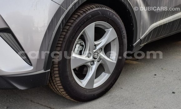 Acheter Import Voiture Toyota C-HR Autre à Import - Dubai, Conakry Acheter Import Voiture Toyota C-HR Autre à Import - Dubai, Conakry