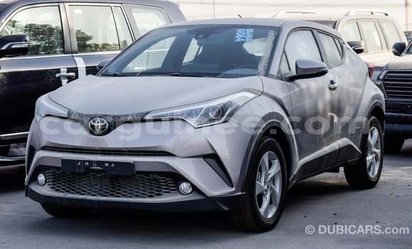 Acheter Import Voiture Toyota C-HR Autre à Import - Dubai, Conakry Acheter Import Voiture Toyota C-HR Autre à Import - Dubai, Conakry