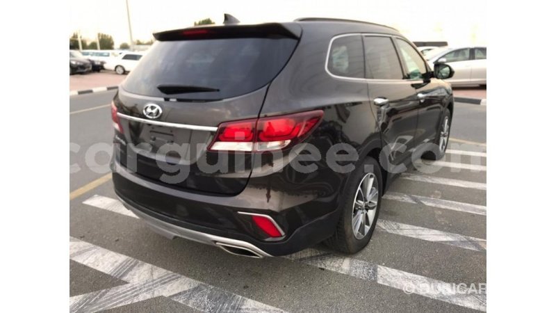 Big with watermark hyundai santa fe conakry import dubai 3982