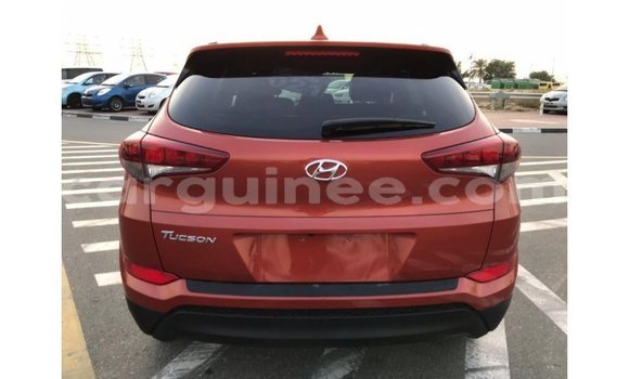 Acheter Import Voiture Hyundai Tucson Rouge à Import - Dubai, Conakry Acheter Import Voiture Hyundai Tucson Rouge à Import - Dubai, Conakry