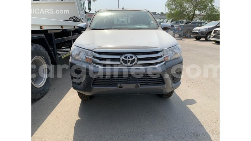 Big with watermark toyota hilux conakry import dubai 3992