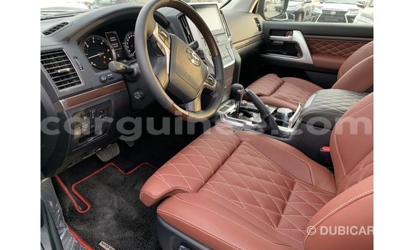 Buy Import Toyota Land Cruiser Black Car in Import - Dubai in Conakry Buy Import Toyota Land Cruiser Black Car in Import - Dubai in Conakry