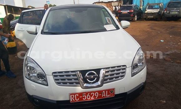 Acheter Occasion Voiture Nissan Qashqai Blanc à Kaloum, Conakry Acheter Occasion Voiture Nissan Qashqai Blanc à Kaloum, Conakry