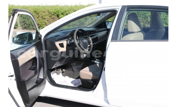 Buy Import Toyota Corolla White Car in Import - Dubai in Conakry Buy Import Toyota Corolla White Car in Import - Dubai in Conakry