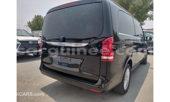 Buy Import Mercedes-Benz 250 Black Car in Import - Dubai in Conakry Buy Import Mercedes-Benz 250 Black Car in Import - Dubai in Conakry