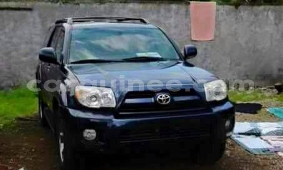Acheter Occasion Voiture Toyota 4Runner Bleu à Kaloum, Conakry