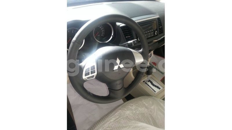 Big with watermark mitsubishi l200 conakry import dubai 4006