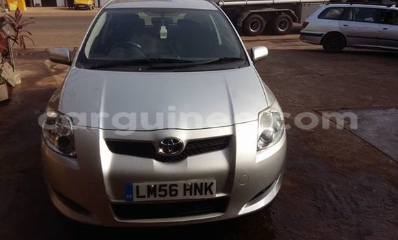Buy Used Toyota Auris Silver Car in Kaloum in Conakry Buy Used Toyota Auris Silver Car in Kaloum in Conakry