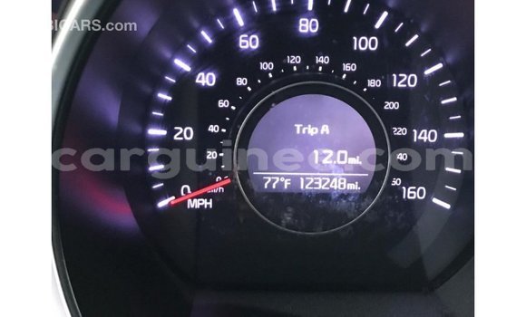 Acheter Import Voiture Kia Optima Blanc à Import - Dubai, Conakry Acheter Import Voiture Kia Optima Blanc à Import - Dubai, Conakry