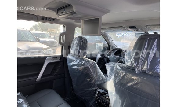 Buy Import Toyota Prado Black Car in Import - Dubai in Conakry Buy Import Toyota Prado Black Car in Import - Dubai in Conakry