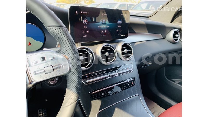 Big with watermark mercedes benz glc conakry import dubai 4038