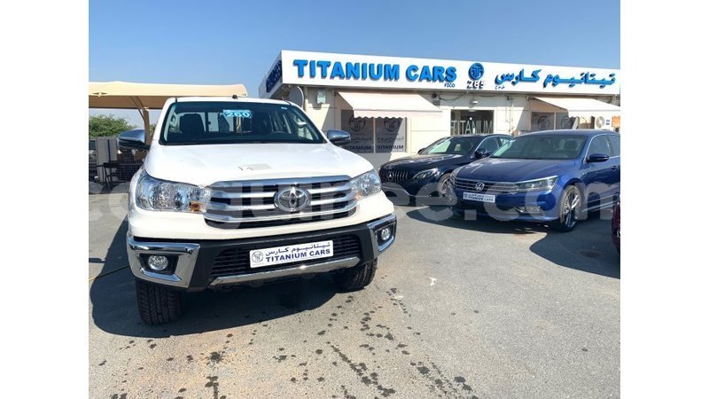 Big with watermark toyota hilux conakry import dubai 4039