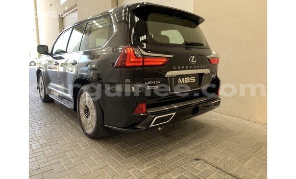 Acheter Import Voiture Lexus LX Noir à Import - Dubai, Conakry Acheter Import Voiture Lexus LX Noir à Import - Dubai, Conakry