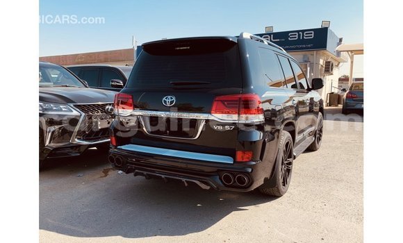 Buy Import Toyota Land Cruiser Black Car in Import - Dubai in Conakry Buy Import Toyota Land Cruiser Black Car in Import - Dubai in Conakry