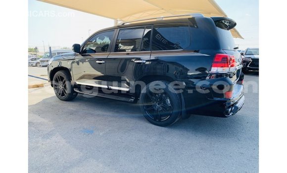 Buy Import Toyota Land Cruiser Black Car in Import - Dubai in Conakry Buy Import Toyota Land Cruiser Black Car in Import - Dubai in Conakry