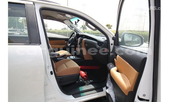 Buy Import Toyota Fortuner White Car in Import - Dubai in Conakry Buy Import Toyota Fortuner White Car in Import - Dubai in Conakry