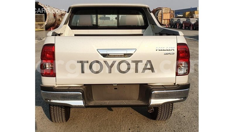 Big with watermark toyota hilux conakry import dubai 4051