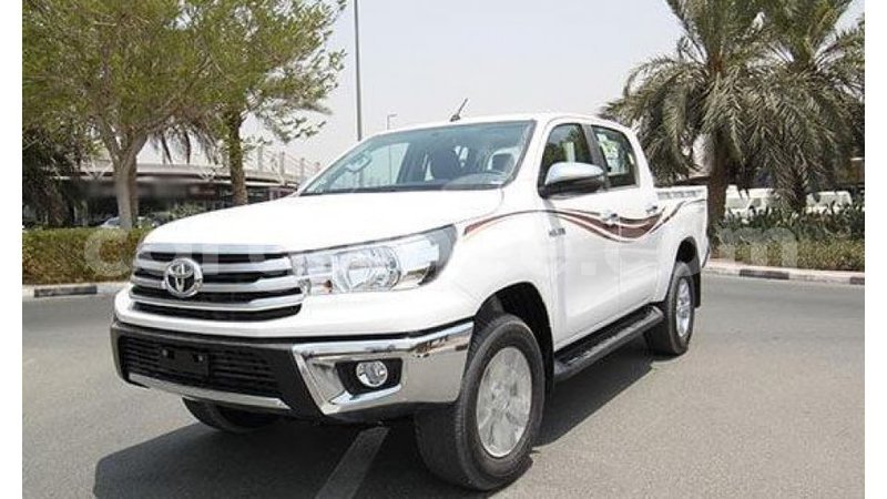 Big with watermark toyota hilux conakry import dubai 4053