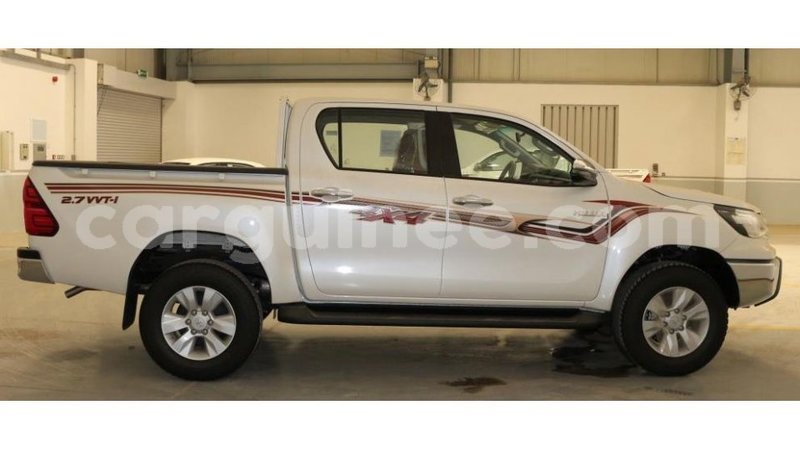 Big with watermark toyota hilux conakry import dubai 4054