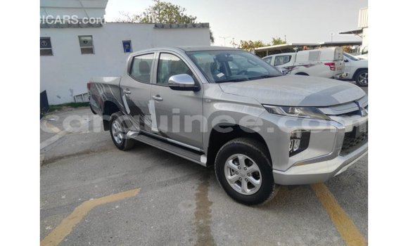 Buy Import Mitsubishi L200 Other Car in Import - Dubai in Conakry Buy Import Mitsubishi L200 Other Car in Import - Dubai in Conakry