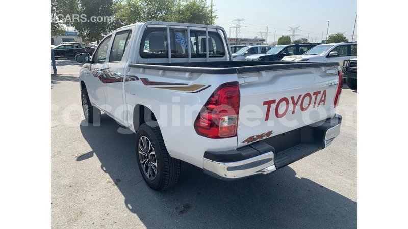 Big with watermark toyota hilux conakry import dubai 4060