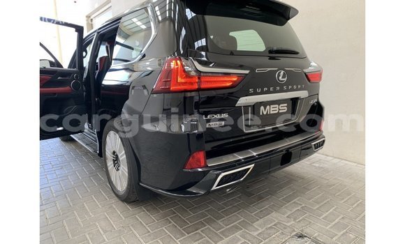 Acheter Import Voiture Lexus CT Noir à Import - Dubai, Conakry Acheter Import Voiture Lexus CT Noir à Import - Dubai, Conakry