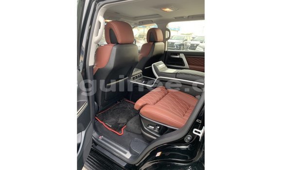 Buy Import Toyota Land Cruiser Black Car in Import - Dubai in Conakry Buy Import Toyota Land Cruiser Black Car in Import - Dubai in Conakry