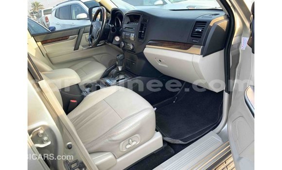 Buy Import Mitsubishi Pajero Other Car in Import - Dubai in Conakry Buy Import Mitsubishi Pajero Other Car in Import - Dubai in Conakry