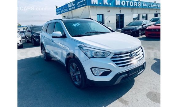 Buy Import Hyundai Santa Fe White Car in Import - Dubai in Conakry Buy Import Hyundai Santa Fe White Car in Import - Dubai in Conakry