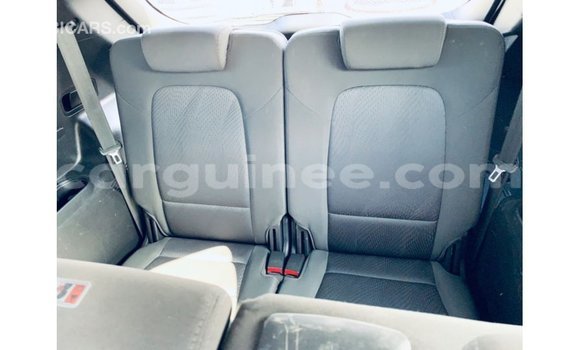 Buy Import Hyundai Santa Fe White Car in Import - Dubai in Conakry Buy Import Hyundai Santa Fe White Car in Import - Dubai in Conakry