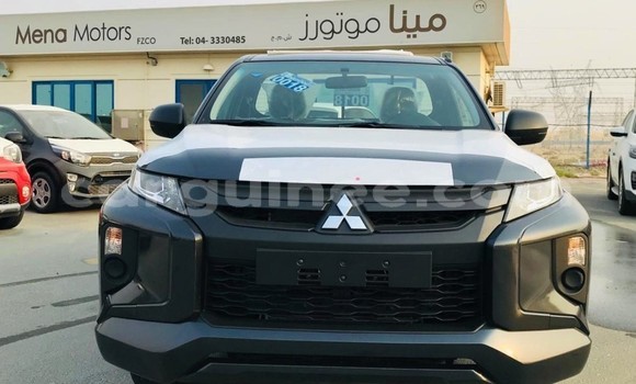 Medium with watermark mitsubishi l200 conakry import dubai 4081