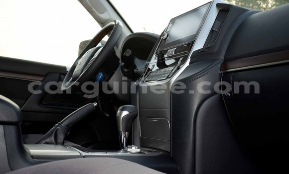 Acheter Import Voiture Toyota Land Cruiser Autre à Import - Dubai, Conakry Acheter Import Voiture Toyota Land Cruiser Autre à Import - Dubai, Conakry