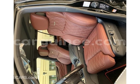 Acheter Import Voiture Lexus LX Noir à Import - Dubai, Conakry Acheter Import Voiture Lexus LX Noir à Import - Dubai, Conakry