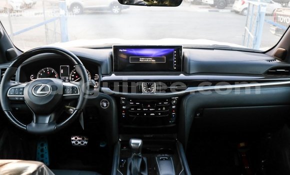 Acheter Import Voiture Lexus LX Bleu à Import - Dubai, Conakry Acheter Import Voiture Lexus LX Bleu à Import - Dubai, Conakry