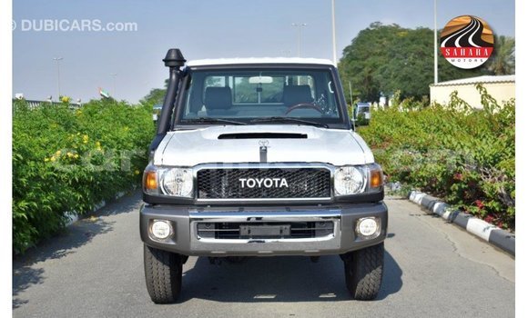 Buy Import Toyota Land Cruiser Other Car in Import - Dubai in Conakry Buy Import Toyota Land Cruiser Other Car in Import - Dubai in Conakry